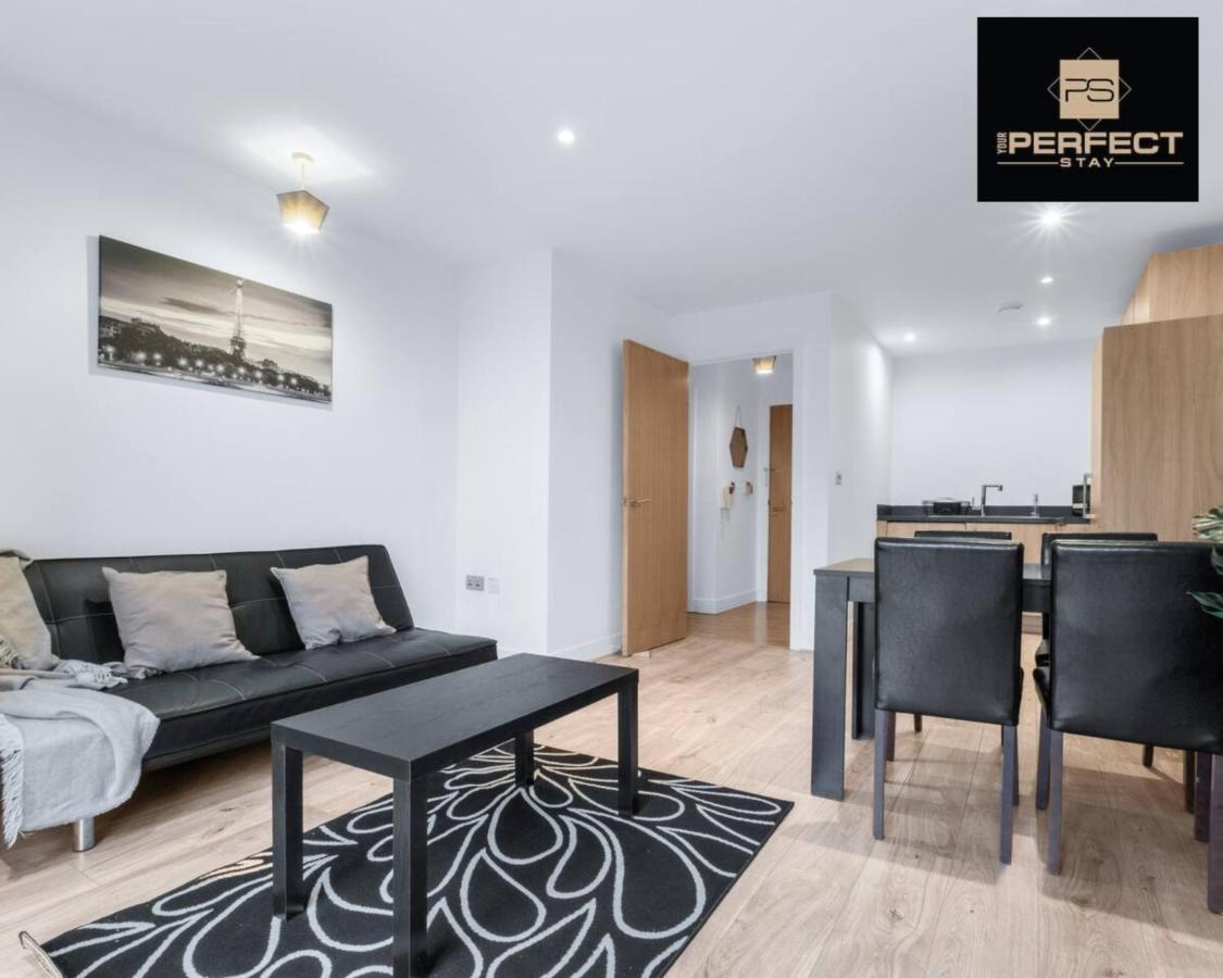 Mercury Suite City Centre Netflix Dedicated Workspace By Your Perfect Stay Short Lets Birmingham Exterior photo