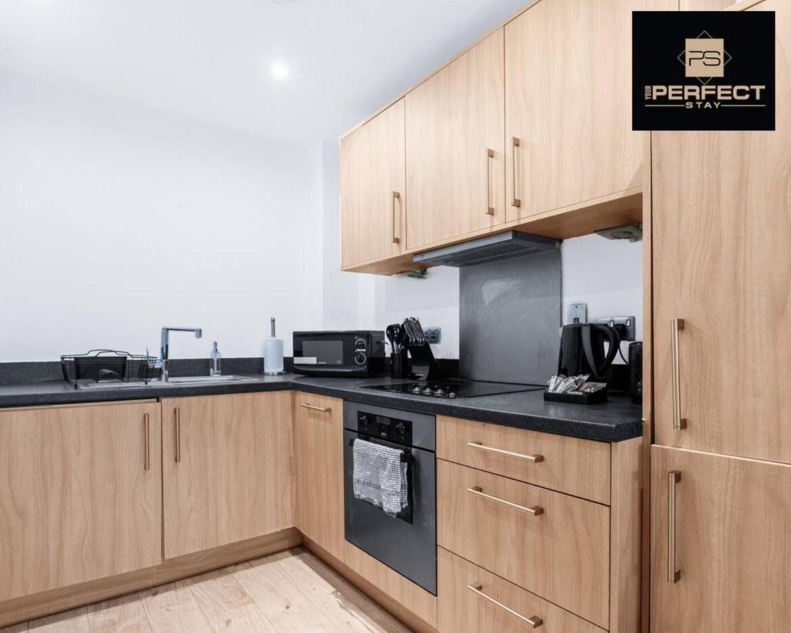 Mercury Suite City Centre Netflix Dedicated Workspace By Your Perfect Stay Short Lets Birmingham Exterior photo